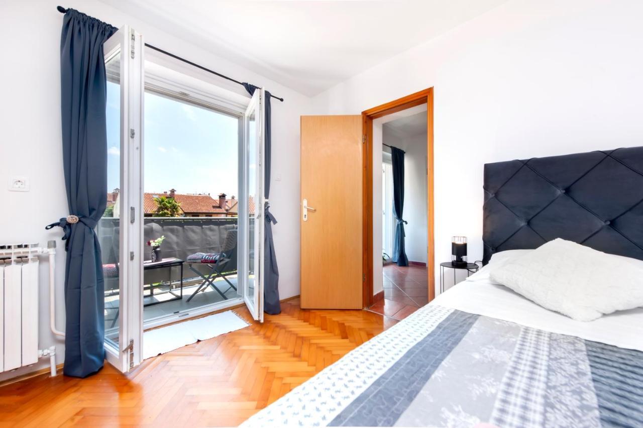 Apartment Biggy ロヴィニ エクステリア 写真