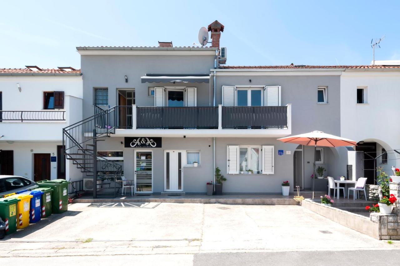 Apartment Biggy ロヴィニ エクステリア 写真